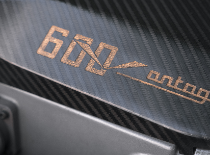 Aston Martin V600 Le Mans
